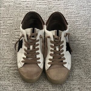 ShuShop Pamela White and Brown Sneakers with Star Detail.